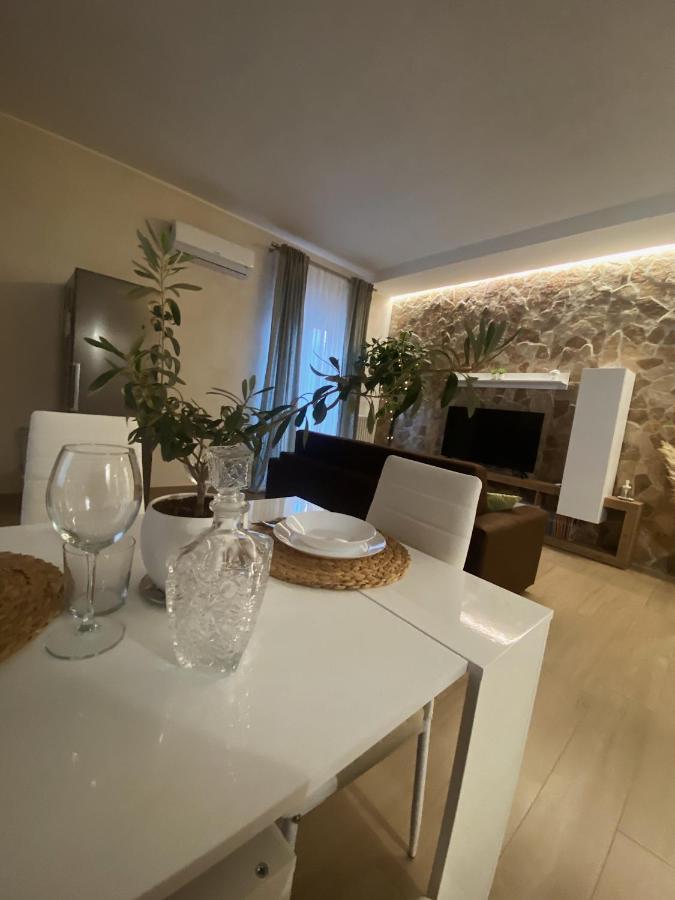 Ca Sal Holiday Home Lesina Exterior foto